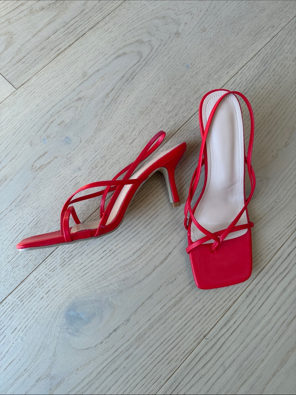 Source Unknown Vibrant Red Strappy Square-Toe Kitten Heels